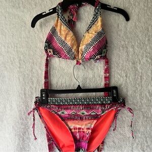 Kenneth Cole Reaction 2 - Piece Bikini Swimsuit Size M